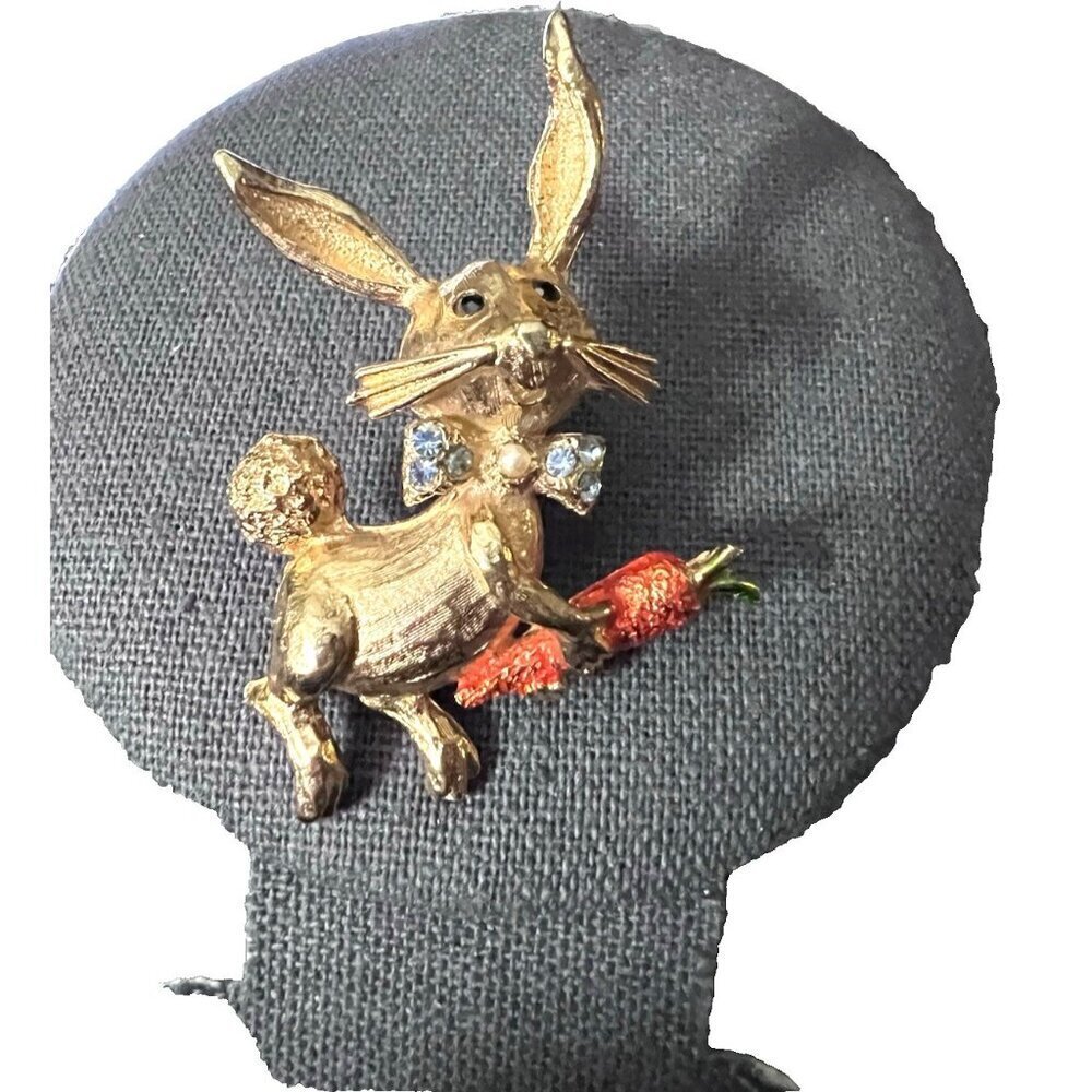 Vintage MYLU Rabbit Brooch Pave Rhinestone Gold Plated Easter Rabbit Carrot